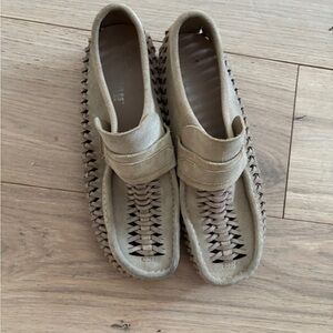 Clarks Slip-On Woven Wallabees in Light Beige